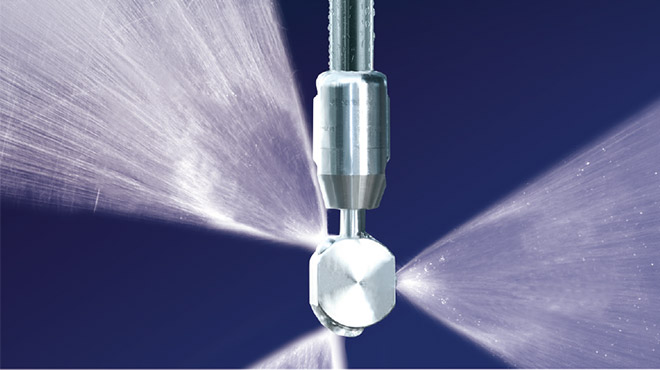 tank cleaning nozzle spraying water