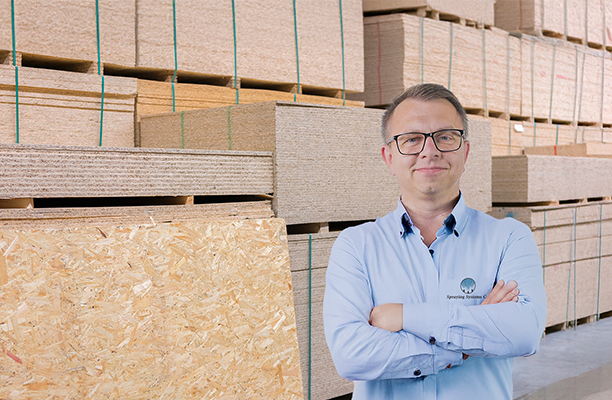 Featured-card-Construction-Wood-and-Lumber-Contact-Your-Wood-and-Lumber-Production-Spray-Specialist-612x400.png