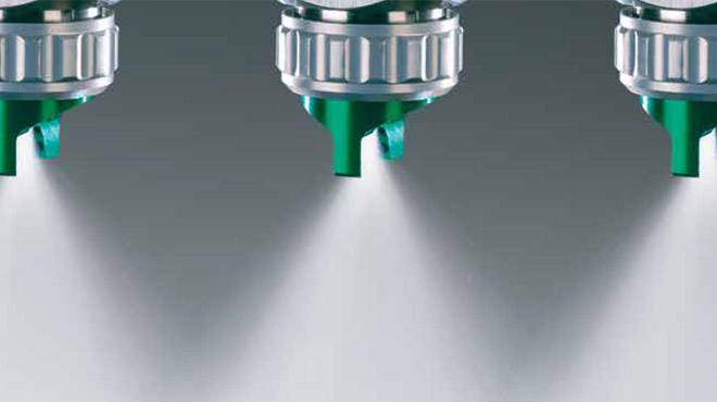vx-series nozzle spraying water