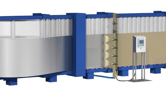 Spray system for steel rolls