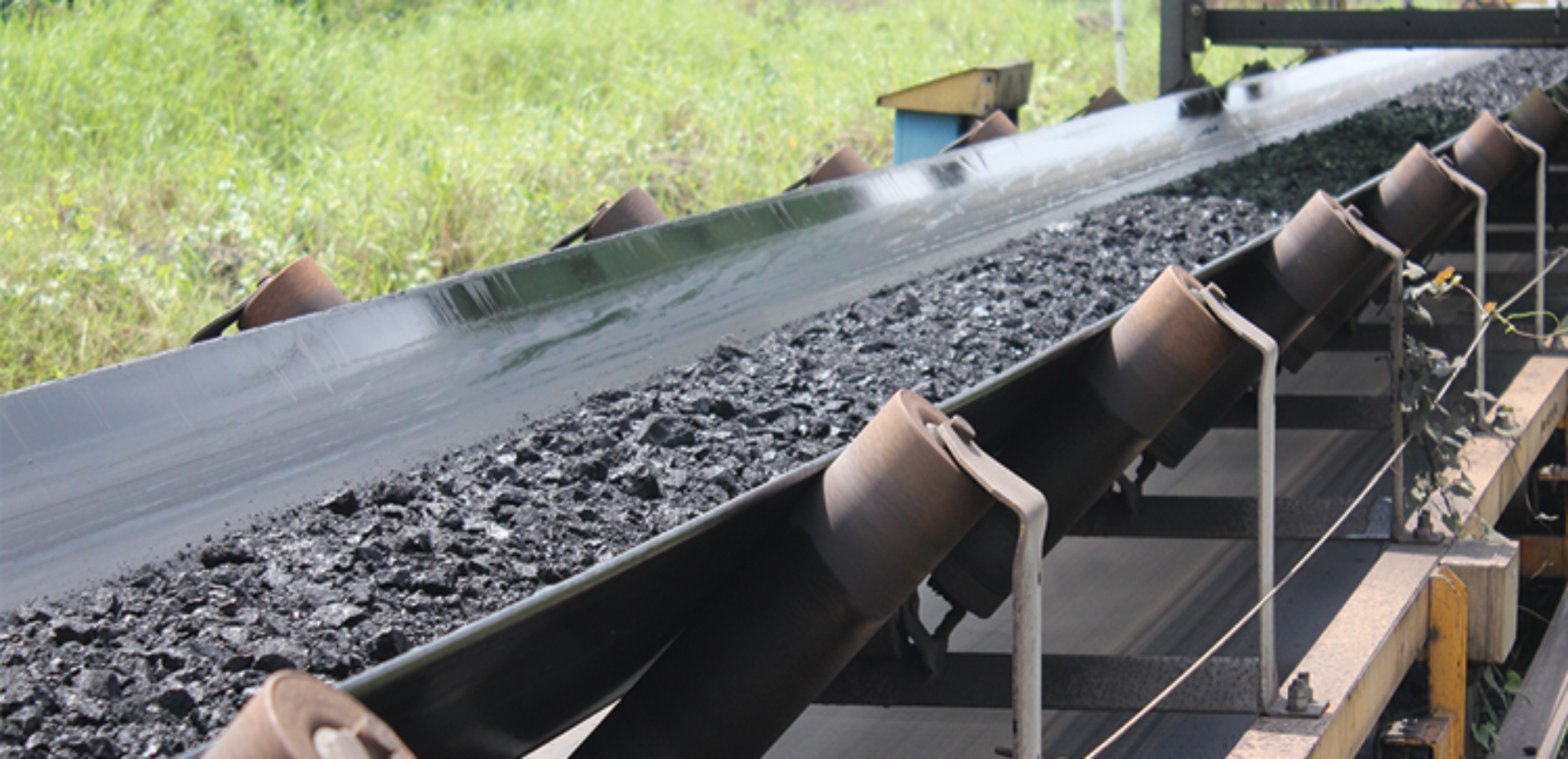 Coal conveyor