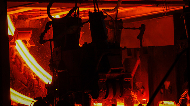 continuous casting red hot steel bar in factory