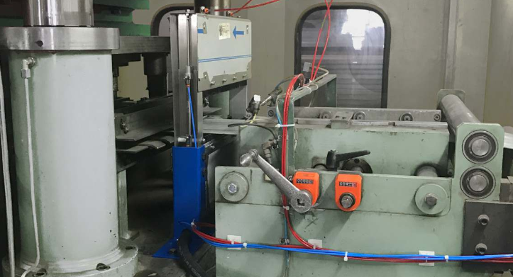 Système de lubrification automatisé pour la fabrication de métaux