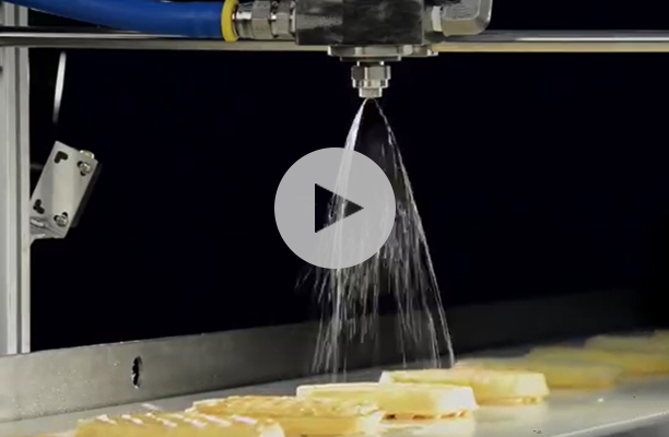 Vidéo Appliquer du sirop d'érable sur des produits de boulangerie