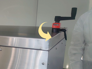 レトルトパウチ用水切りユニット細部