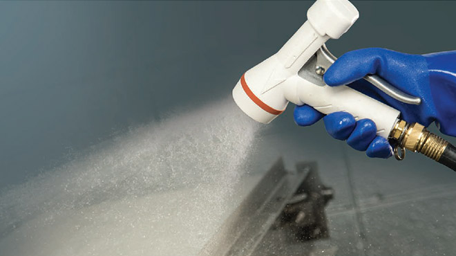 low pressure spray gun spraying