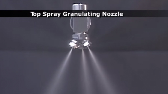 Top Spray Granulating Fluid Bed Nozzles 46920 spraying