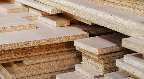 stapel houten planken