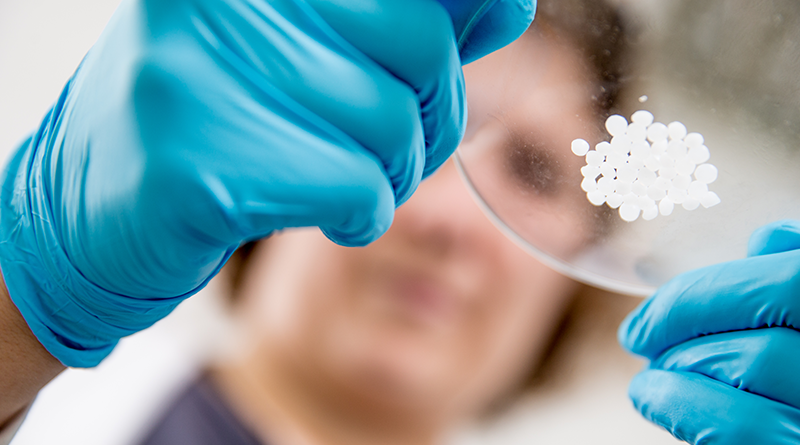 Badacz tworzyw sztucznych