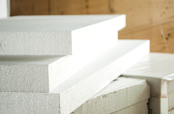 Featured-card-Construction-Insulation-Release-Agent-Application-612x400.png